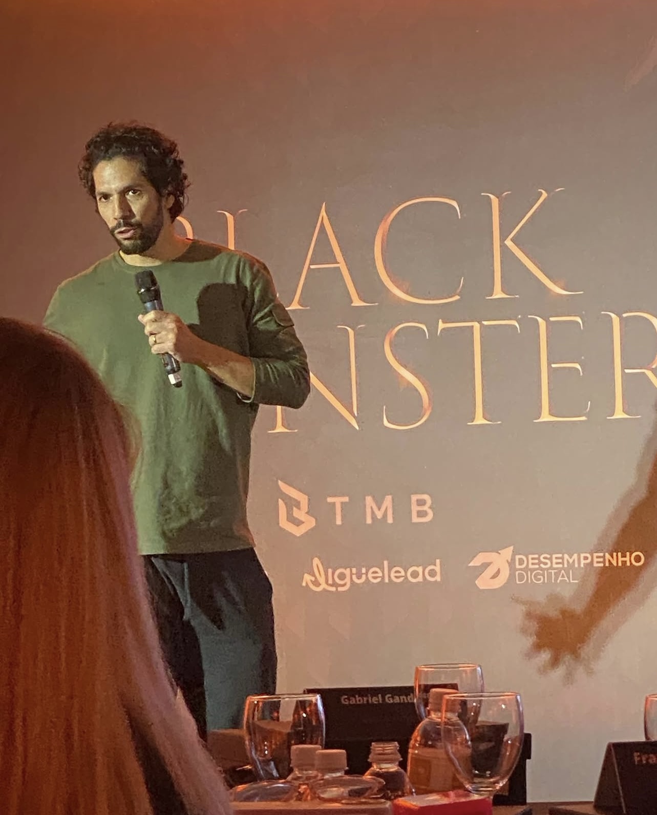 Thales Laray em evento